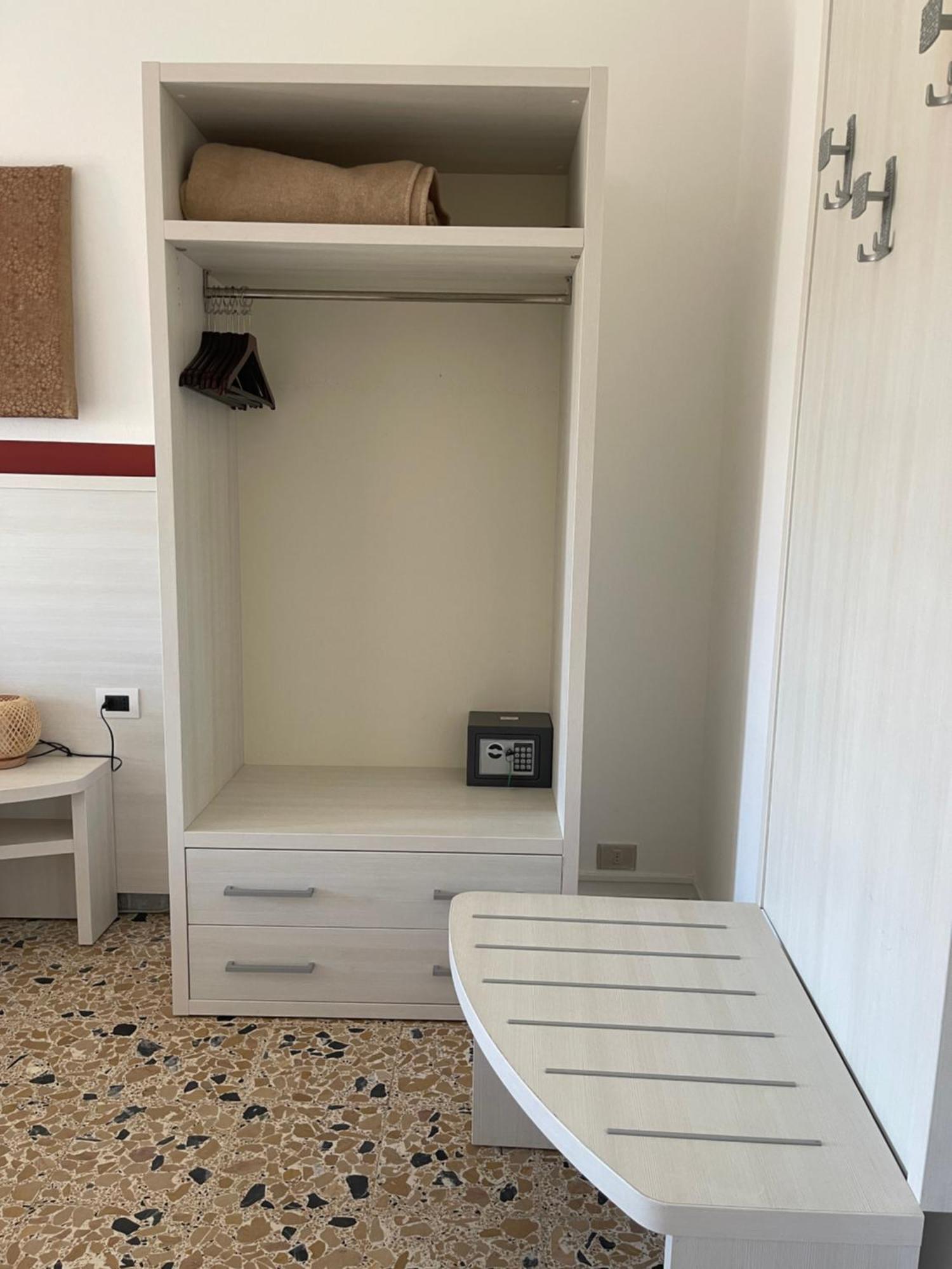 Hotel Maluentu Putzu Idu Luaran gambar