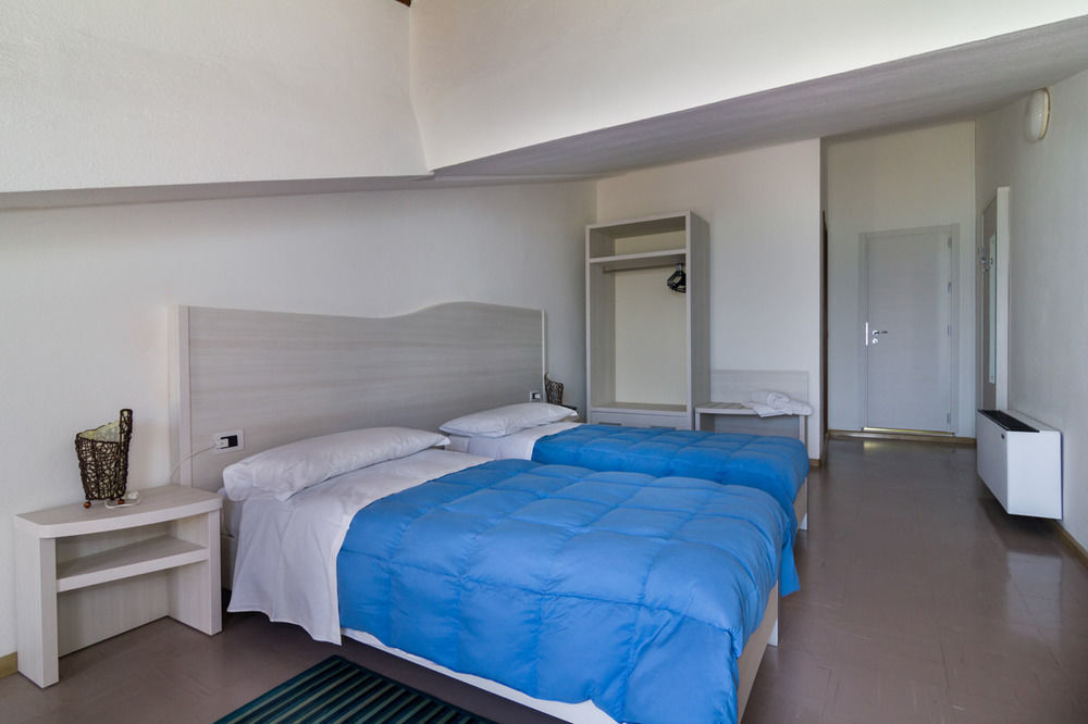Hotel Maluentu Putzu Idu Luaran gambar